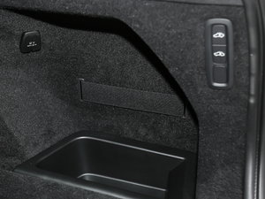 2020Ŀ E(q)(dng) T8 A 7 g