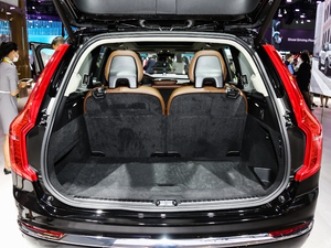 2020Ŀ E(q) T8 A 7 g