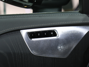 2020Ŀ E(q) T8 A 7 g