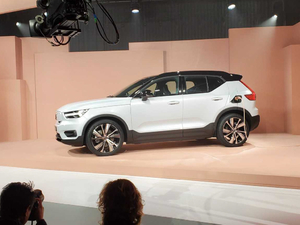 2020Recharge P8 AWD w^