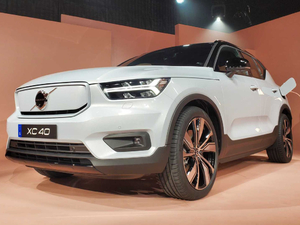 2020Recharge P8 AWD w^