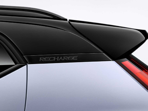 2020Recharge P8 AWD ϸ