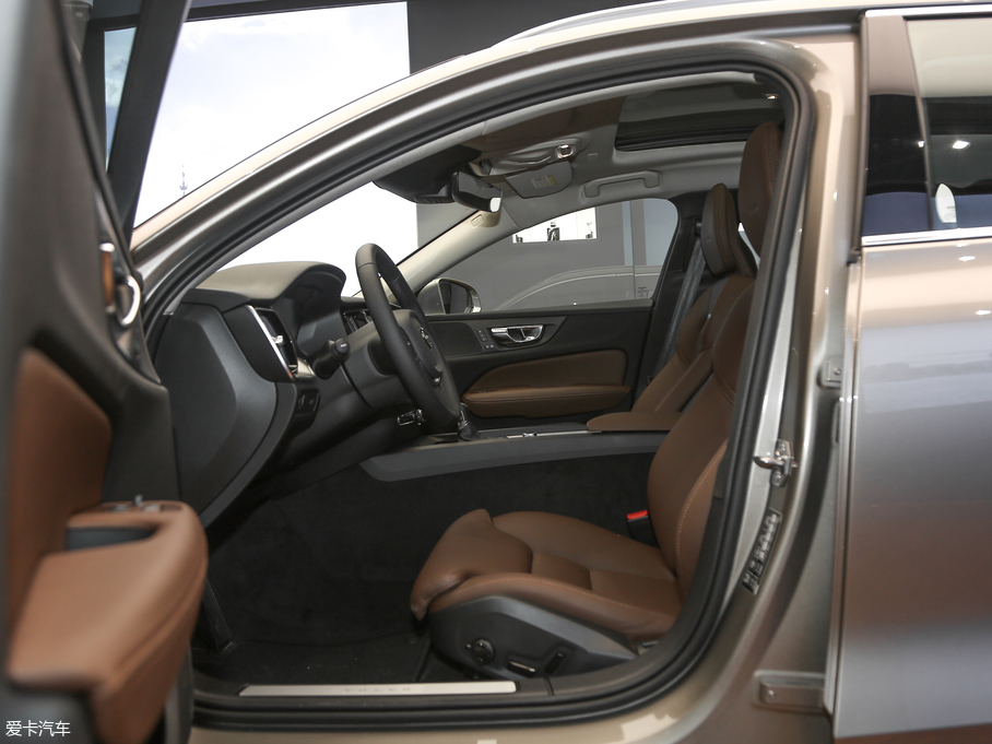 2020֠V60 T5 h(yun)A