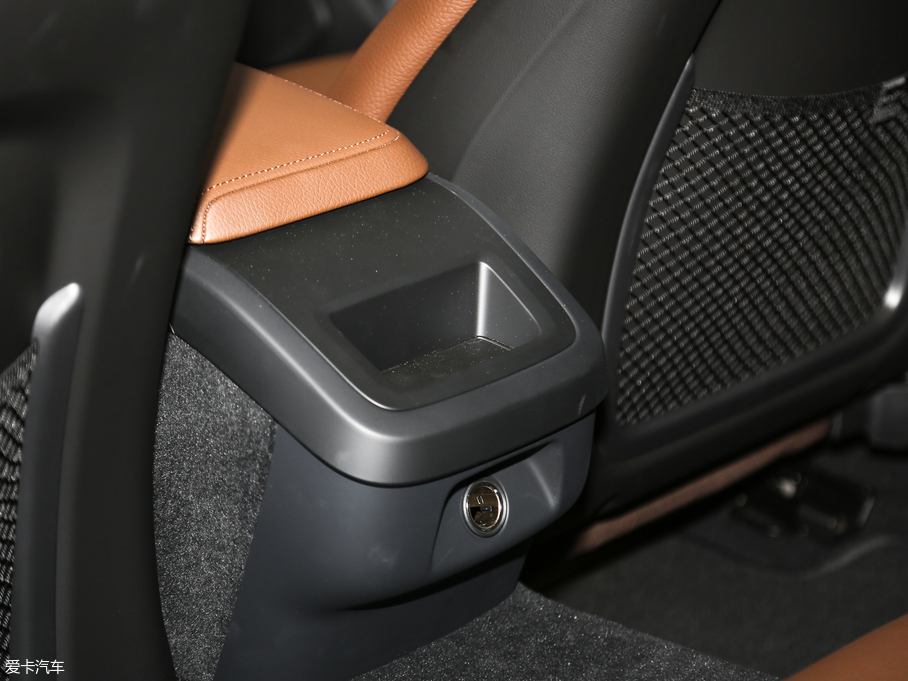 2020֠V60 T5 h(yun)A