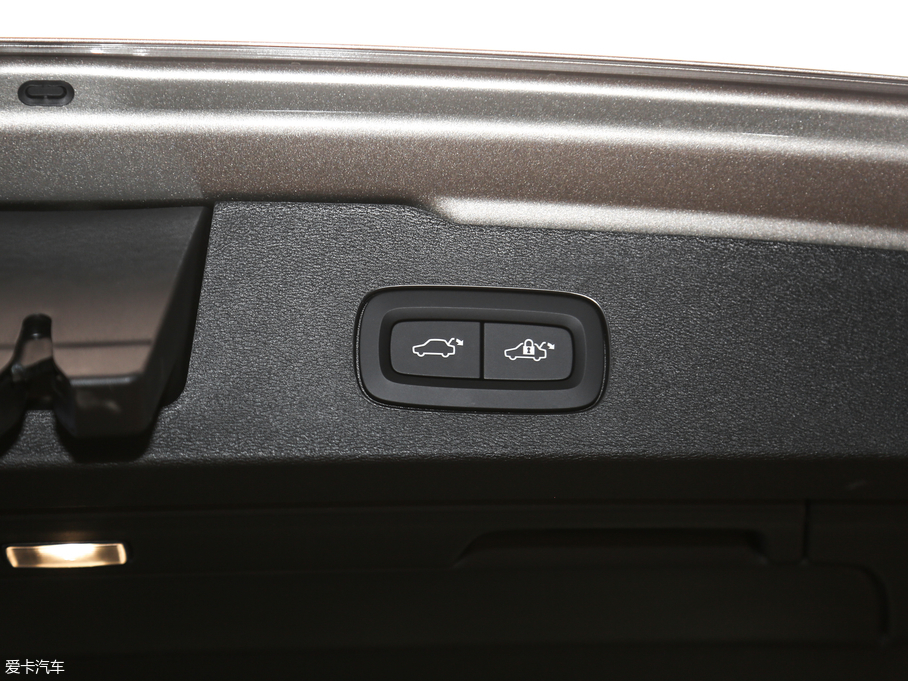 2020֠V60 T5 h(yun)A