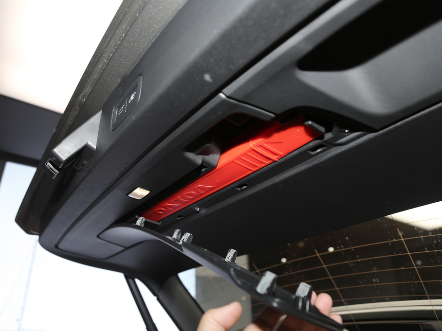 2020֠V60 T5 h(yun)A