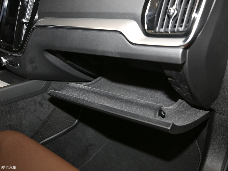 2020֠V60 T5 h(yun)A