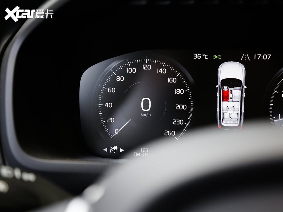 2020���֠���XC90 T6 ������A�� 7��