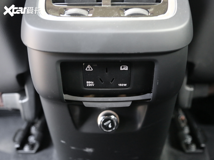 2020���֠���XC90 T6 ������A�� 7��