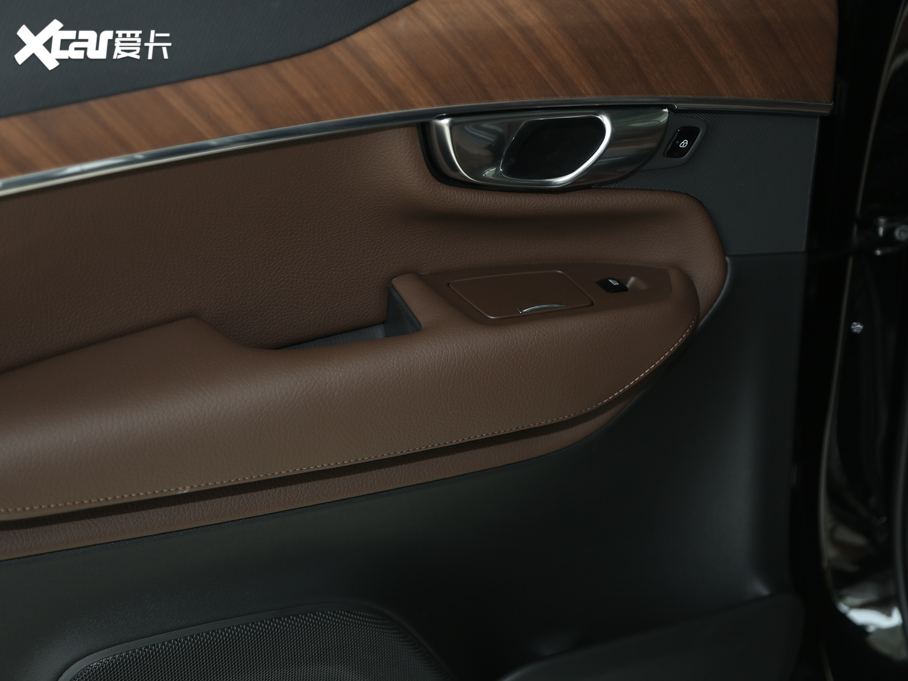 2020֠XC90 Ŀ T6 ݺA 7