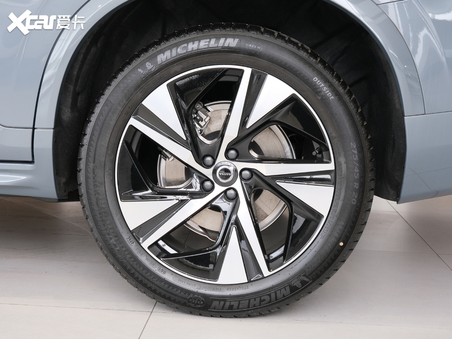 2020���֠���XC90 �Ŀ� T6 �����\�Ӱ� 7��