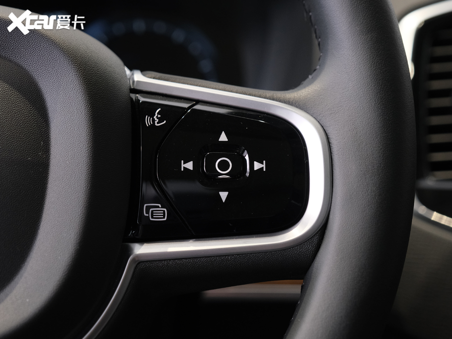 2020���֠���XC90 �Ŀ� T6 �����\�Ӱ� 7��