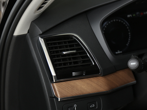 2020Ŀ T6 ݺA 7 п؅^