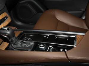 2020Ŀ T6 ݺA 7 п؅^