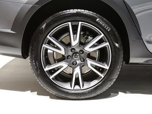 2020Ŀ T5 AWD h ݆Ȧ