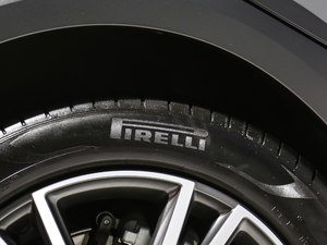 2020Ŀ T5 AWD h ݆̥Ʒ