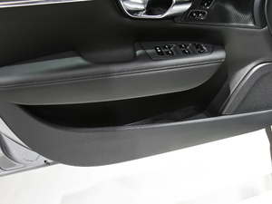 2020Ŀ T5 AWD h ǰTg