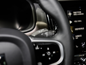 2020Ŀ T5 AWD h п؅^(q)