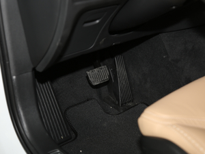 2020Ŀ T5 AWD h п؅^(q)