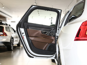 2020款改款 T5 AWD 智尊版 左后车门