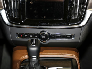 2020款改款 T5 AWD 智尊版 音响调节