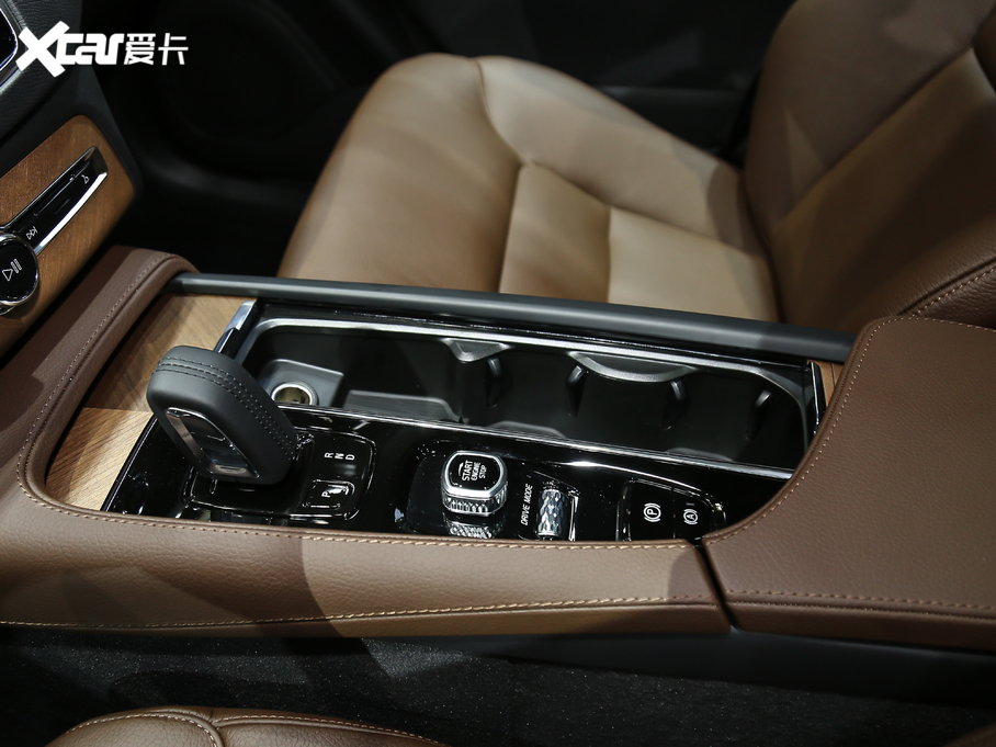 2021֠XC90 B6 ݺA 7