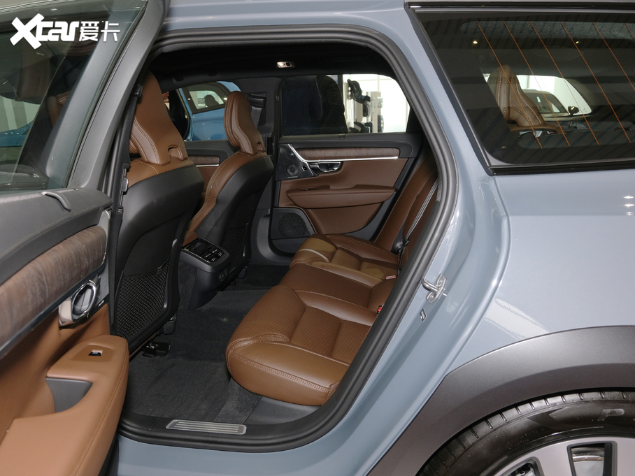 2021֠ V90 B5 AWD 