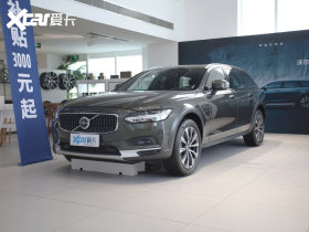 2021���֠��� V90 