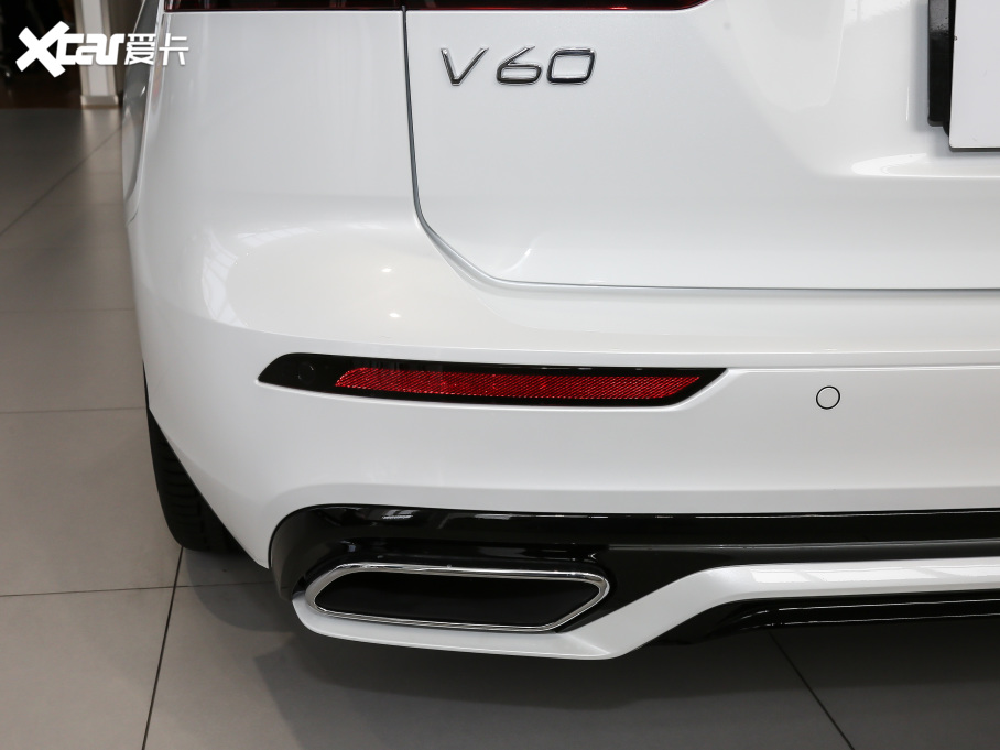 2021֠V60 B5 h\Ӱ