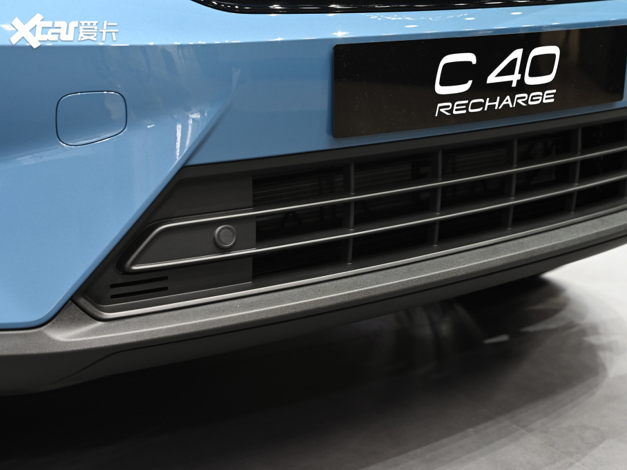 2021֠C40 