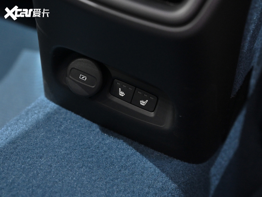 2021���֠���C40 ������