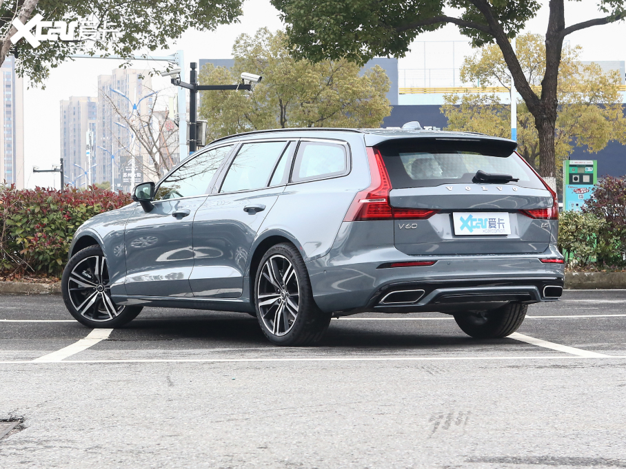2022֠V60 B5 \Ӱ