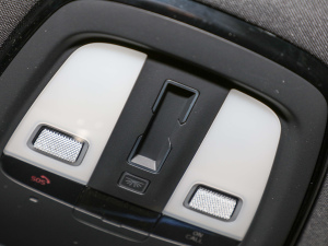 2022B5 AWD h(yun) п؅^(q)