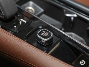 2022B5 AWD h(yun) п؅^(q)