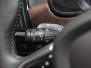 2022B5 AWD h(yun) п؅^(q)