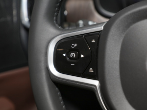 2022B5 AWD h(yun) п؅^(q)