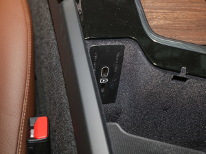 2022B5 AWD h(yun) п؅^(q)