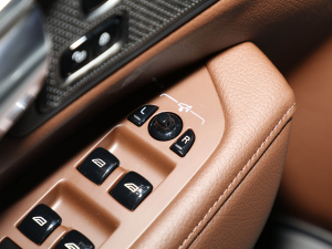 2022B5 AWD h(yun) п؅^(q)