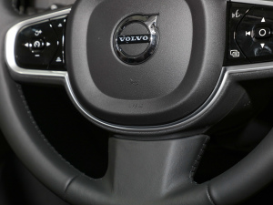 2022款B5 AWD 智远版 中控区