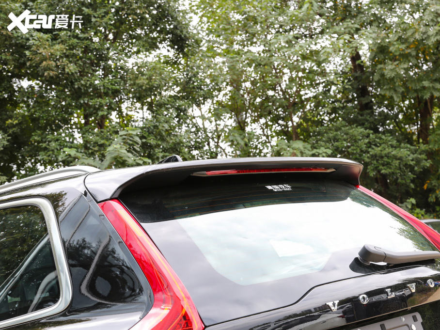 2022���֠���XC90 B5 ���к��A�� 5��