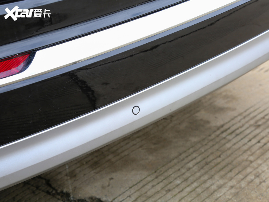 2022���֠���XC90 B5 ���к��A�� 5��