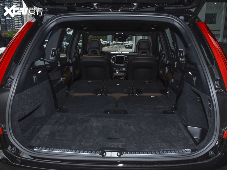 2022֠XC90 B6 źA 7