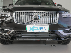 2022款沃尔沃XC90新能源 改款 E驱混动 T8 智尊豪华版 7座