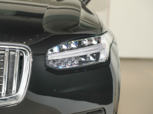 2022Ŀ E(q) T8 A 7 (ji)^