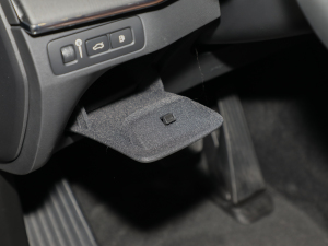 2022Ŀ E(q) T8 A 7 g