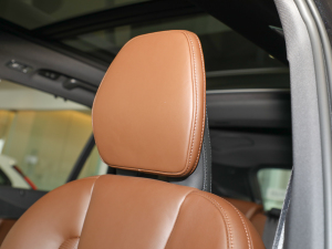 2022Ŀ E(q) T8 A 7 g