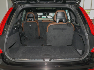 2022Ŀ E(q) T8 A 7 g