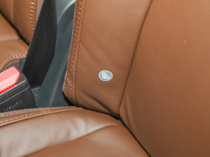 2022Ŀ E(q) T8 A 7 g