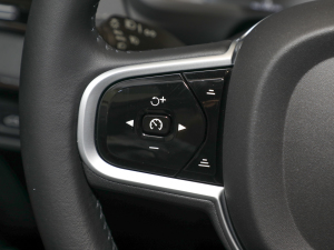 2022Ŀ E T8 A 7 п؅^