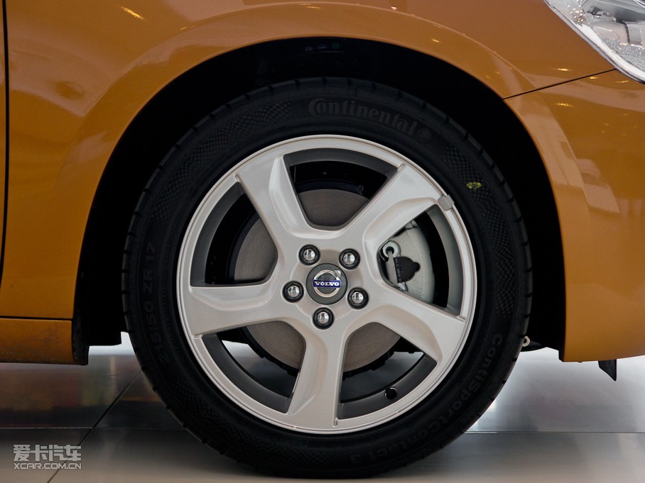 2011֠S60(M(jn)) 2.0T (q)Ű